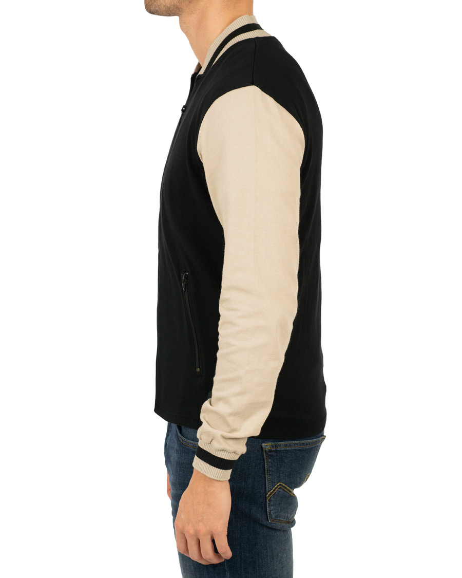 Heren | Truien | Nudie Jeans | Sture Jersey College Bomber Jacket Black/Sand