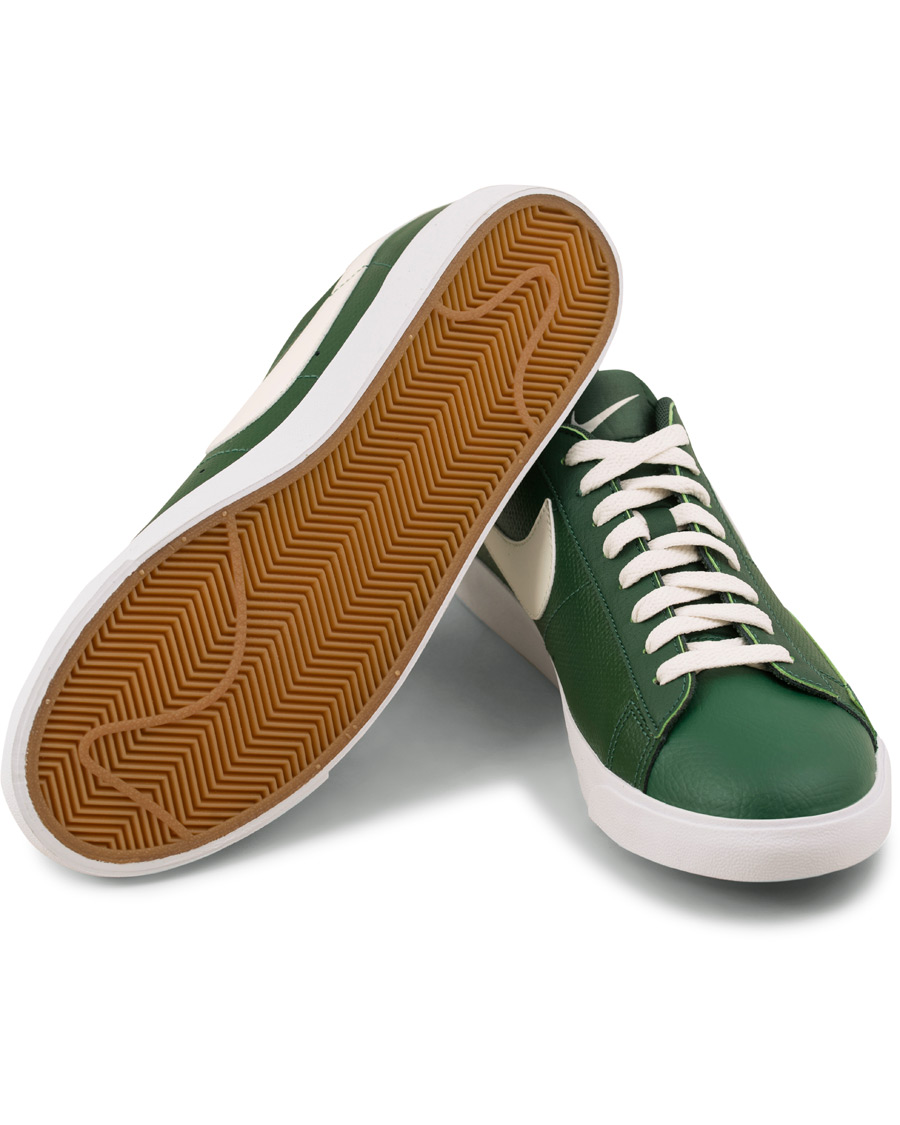 Homme | Nike Blazer Low Leather Sneaker Green | Nike | Blazer Low Leather Sneaker Green