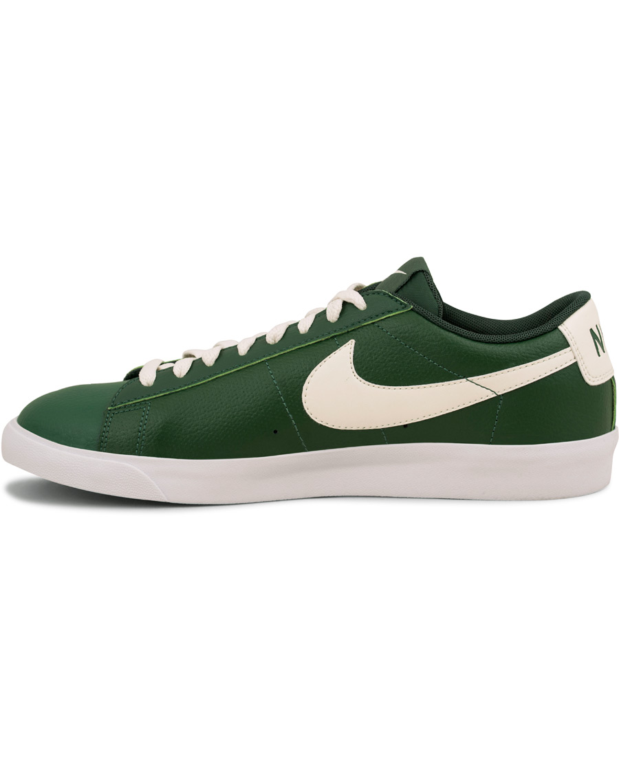Homme | Nike Blazer Low Leather Sneaker Green | Nike | Blazer Low Leather Sneaker Green