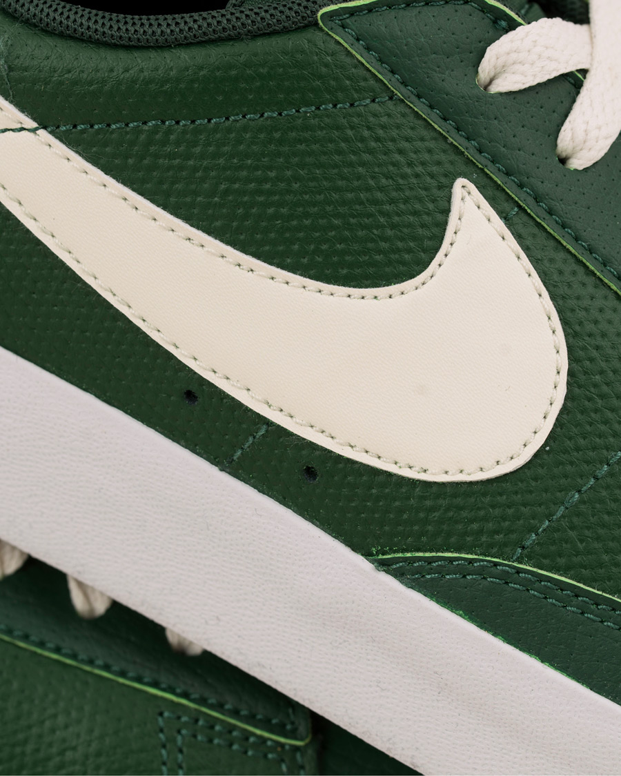 Homme | Nike Blazer Low Leather Sneaker Green | Nike | Blazer Low Leather Sneaker Green