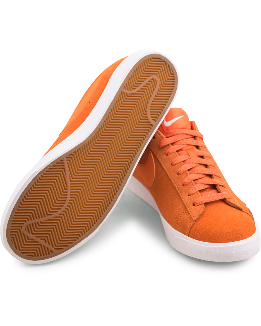 Heren | Nike Blazer Low Suede Sneaker Campfire Orange | Nike | Blazer Low Suede Sneaker Campfire Orange