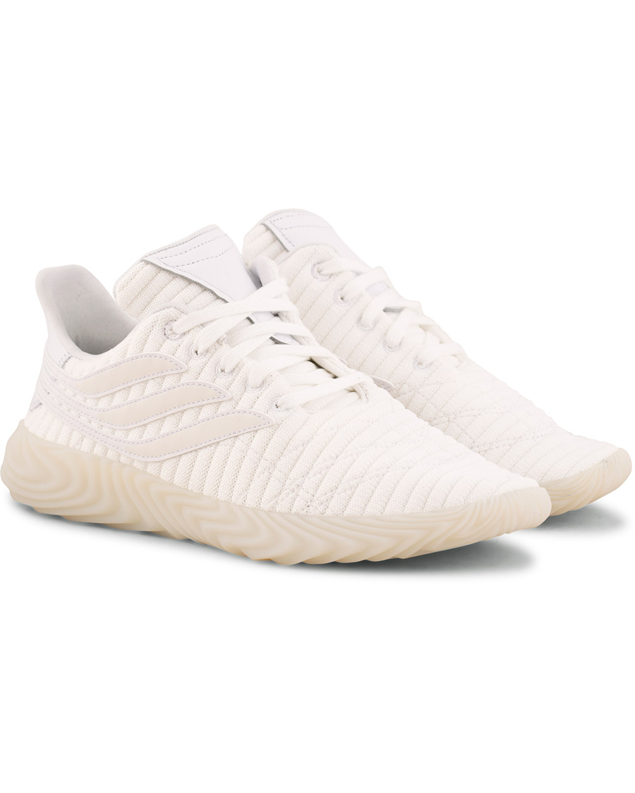 Homme | adidas Originals Sobakov Running Sneaker White | adidas Originals | Sobakov Running Sneaker White