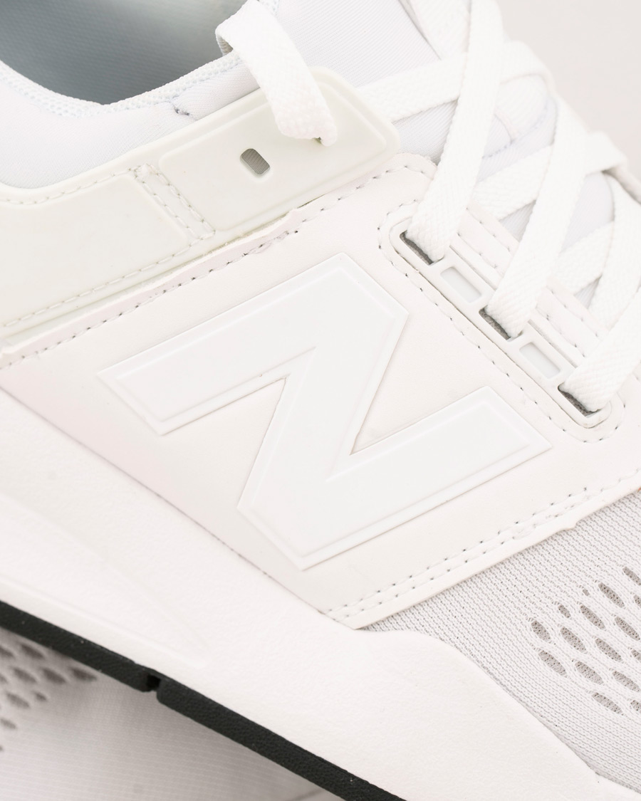 Homme | New Balance 247 Running Sneaker White | New Balance | 247 Running Sneaker White