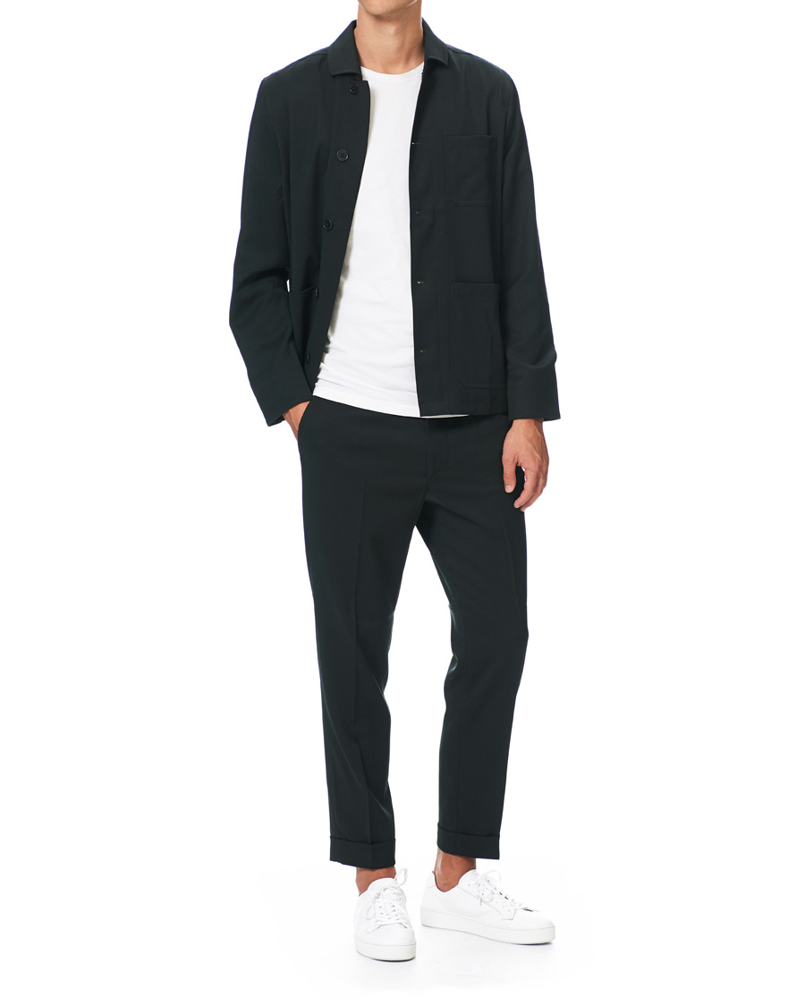 Homme | Pantalons | Filippa K | Terry Gabardine Cropped Turn Up Trousers Dark Spruce