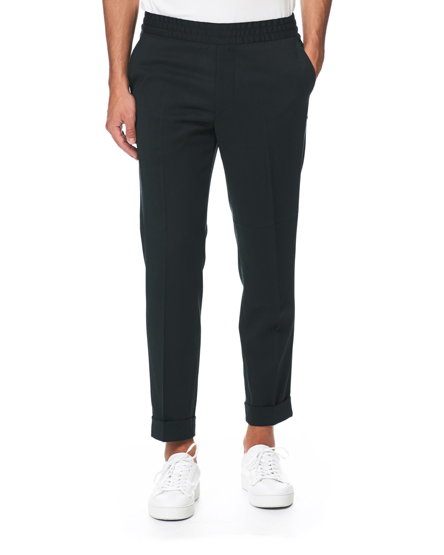 Homme | Pantalons | Filippa K | Terry Gabardine Cropped Turn Up Trousers Dark Spruce