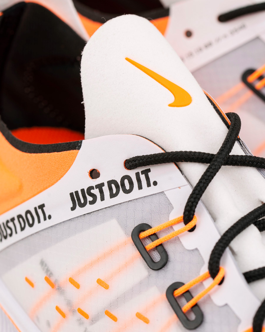 Homme | Nike EXP-14 Just Do It Running Sneaker White | Nike | EXP-14 Just Do It Running Sneaker White