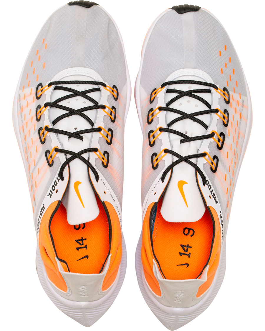Homme | Nike EXP-14 Just Do It Running Sneaker White | Nike | EXP-14 Just Do It Running Sneaker White