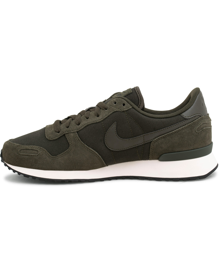 Homme | Nike Air Vortex Running Sneaker Green | Nike | Air Vortex Running Sneaker Green