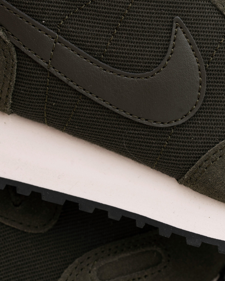 Homme | Nike Air Vortex Running Sneaker Green | Nike | Air Vortex Running Sneaker Green