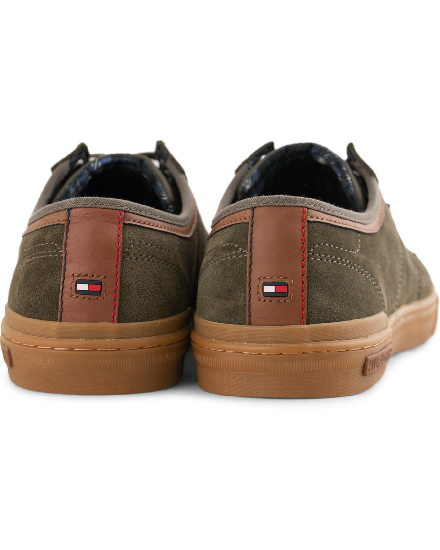 Homme | Tommy Hilfiger Harrington Sneaker Olive Suede | Tommy Hilfiger | Harrington Sneaker Olive Suede