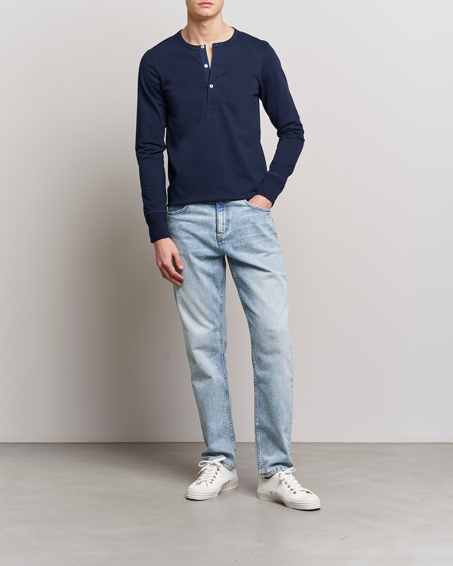 Heren | Truien | Merz b. Schwanen | Classic Organic Cotton Henley Sweater Ink Blue