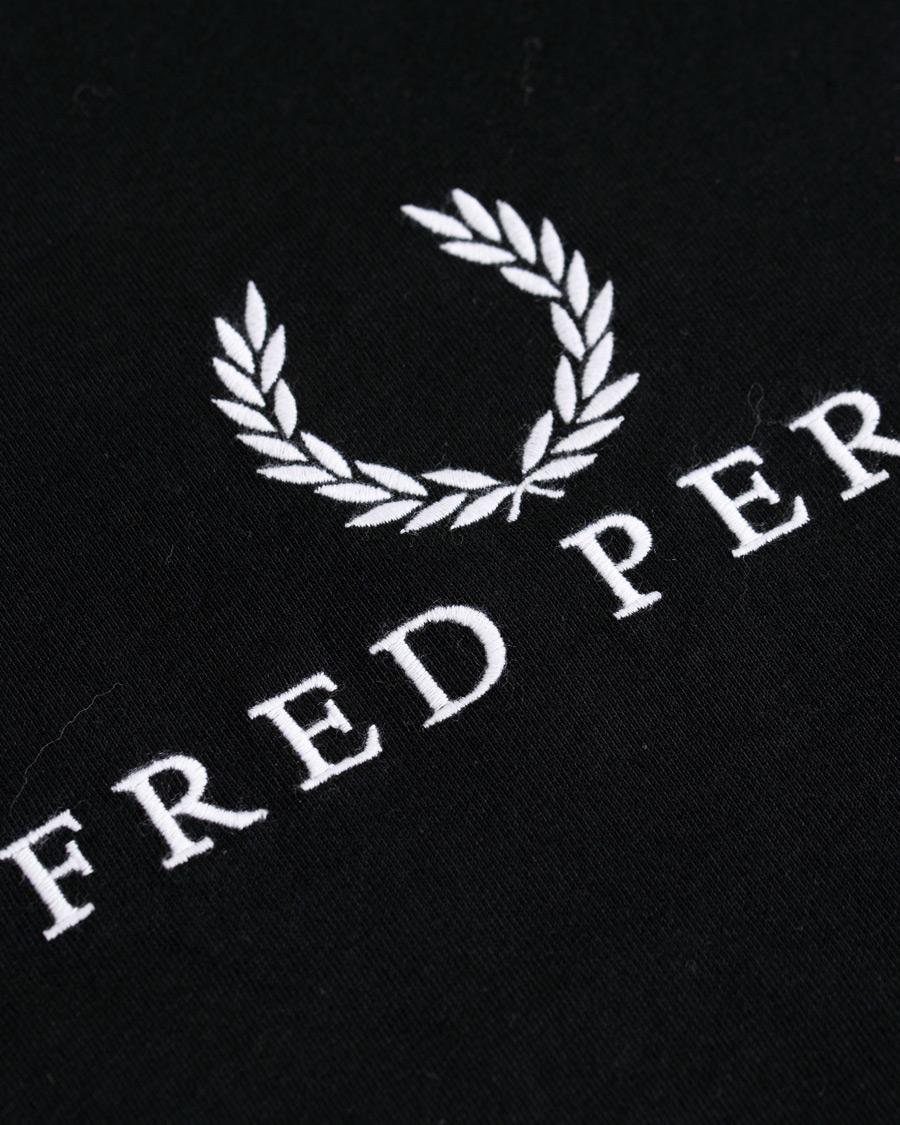 Homme | T-shirts | Fred Perry | Logo Long Sleeve Tee Black