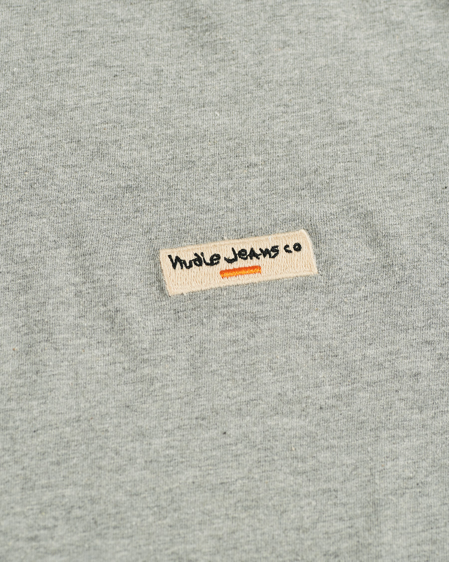 Homme | T-shirts | Nudie Jeans | Daniel Logo Tee Grey Melange