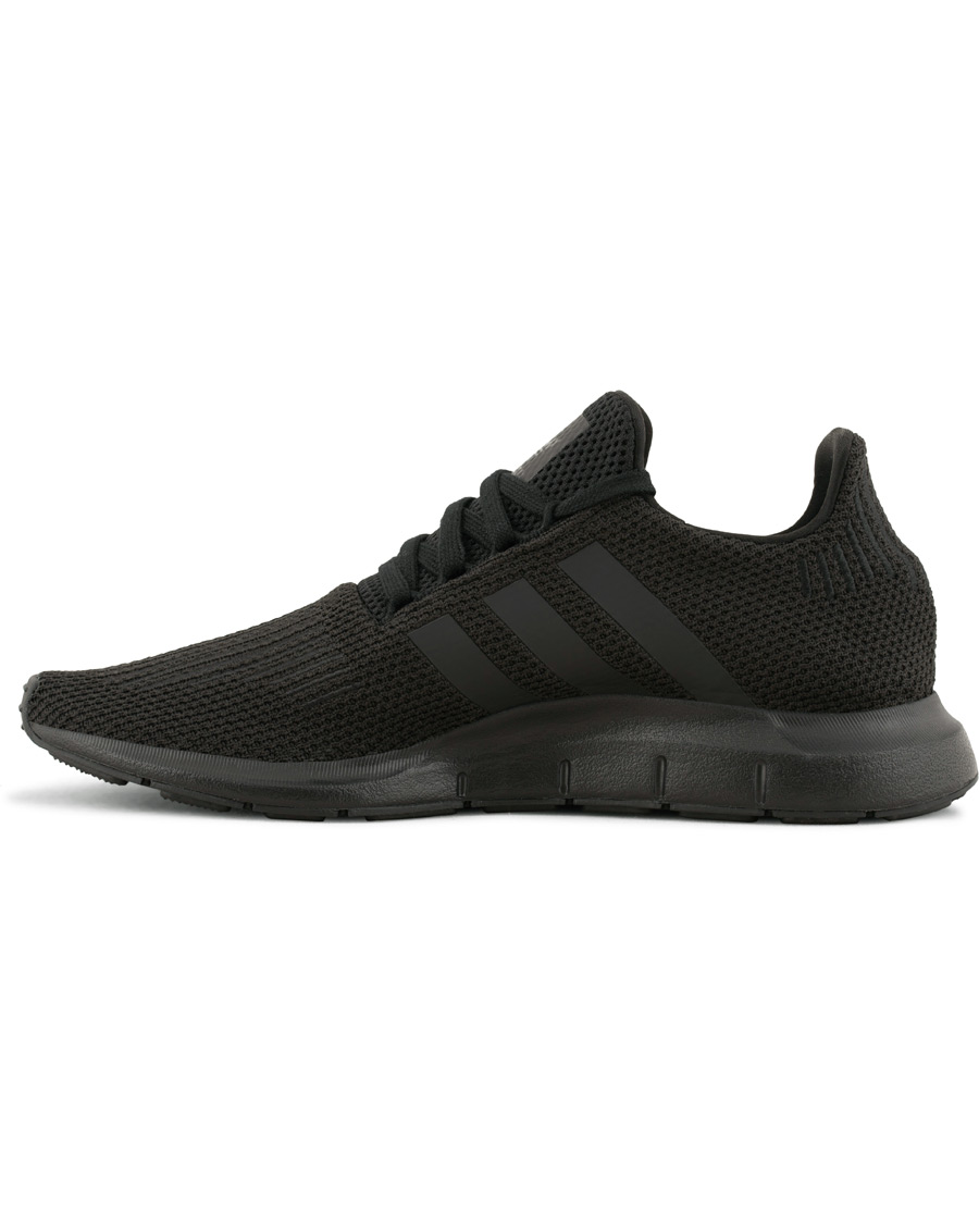 Homme | adidas Originals Swift Run Sneaker Core Black | adidas Originals | Swift Run Sneaker Core Black
