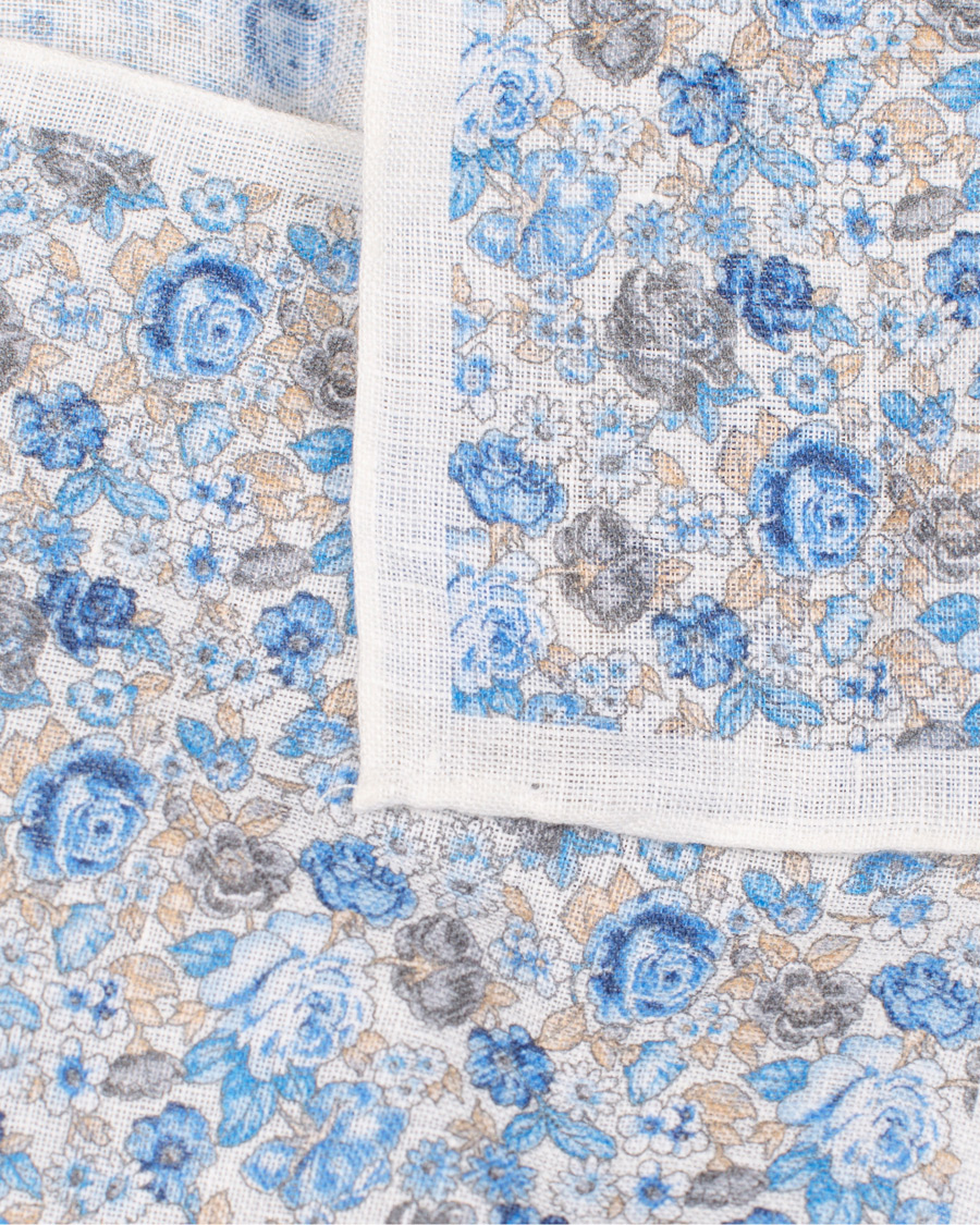 Homme | Amanda Christensen Linen Printed Flower Pocket Square White | Amanda Christensen | Linen Printed Flower Pocket Square White