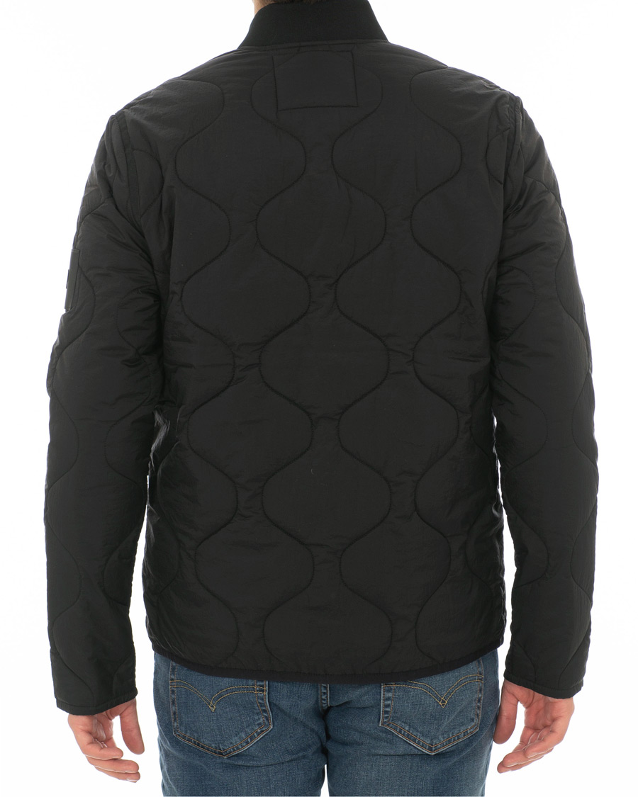 Heren | Jassen | Peak Performance | X7 Liner Quilted Jacket Black