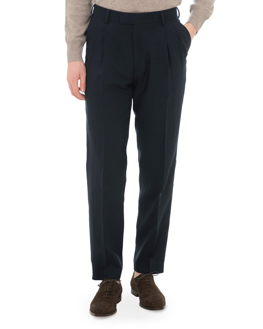 Heren | Broeken | Tiger of Sweden | Trolosa Double Pleated Linen Trousers Navy
