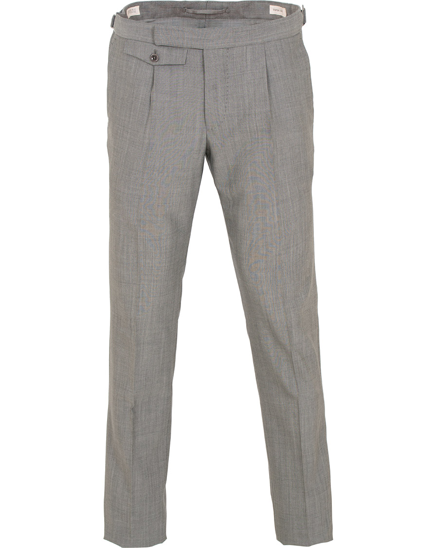 Homme | Pantalons | Incotex | Slim Fit Pleated Super 130's Wool Trousers Light Grey