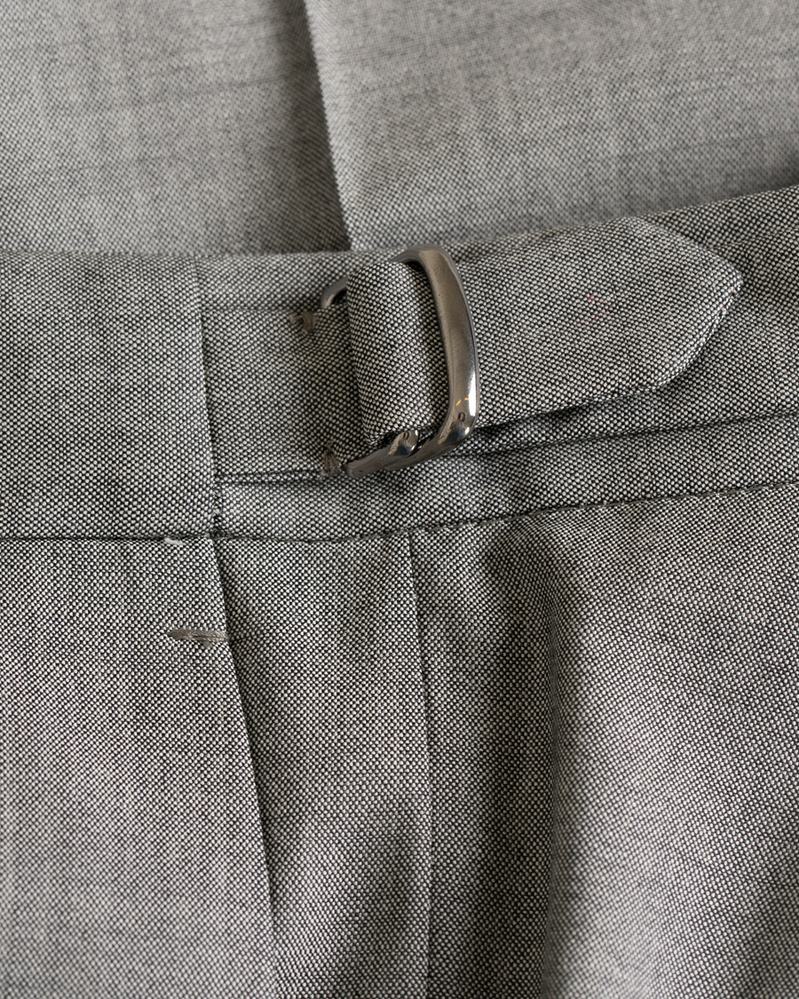 Homme | Pantalons | Incotex | Slim Fit Pleated Super 130's Wool Trousers Light Grey