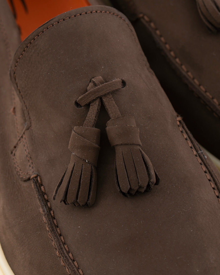 Heren | Santoni Yalta Tassel Loafer Dark Brown Nubuck | Santoni | Yalta Tassel Loafer Dark Brown Nubuck