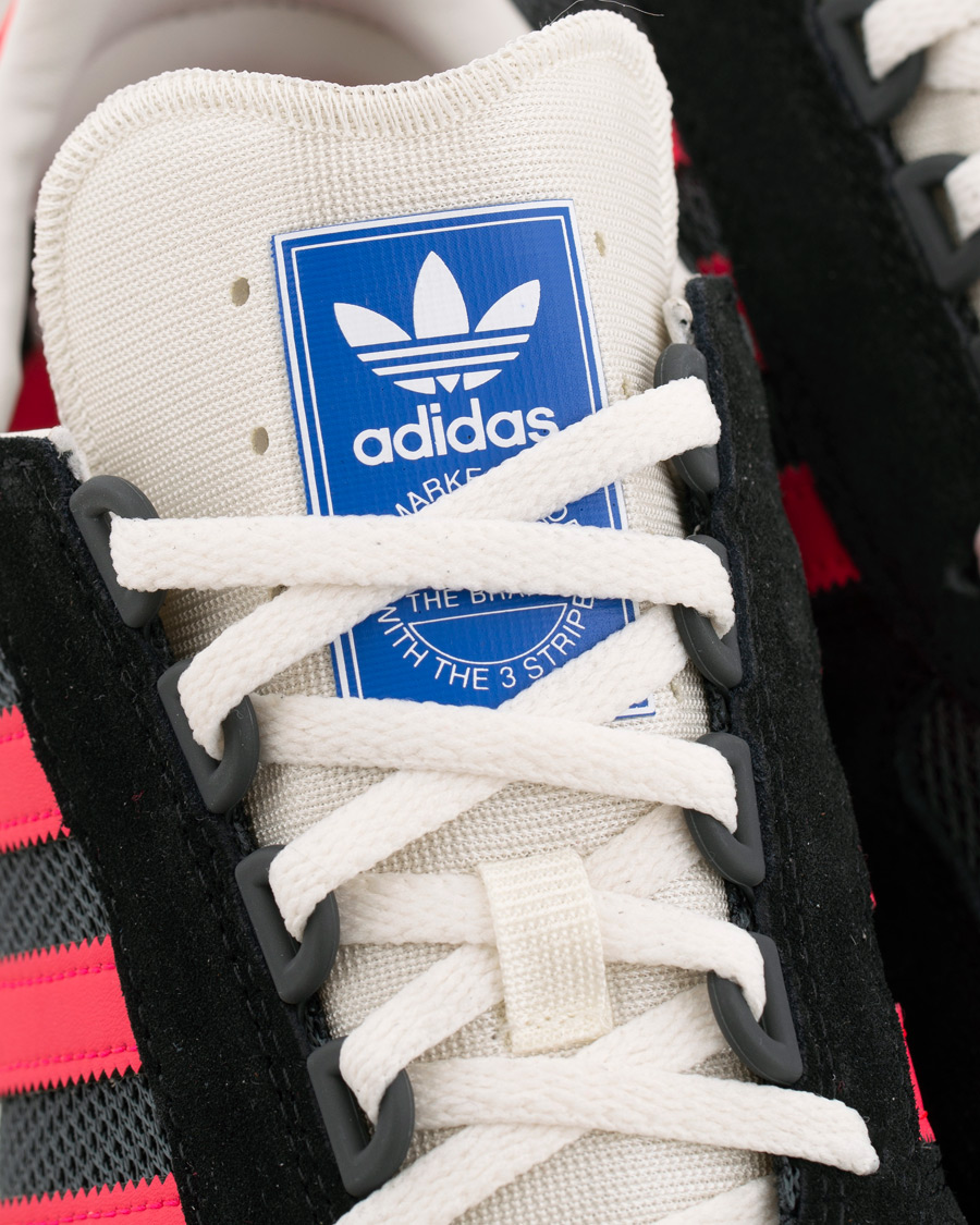 Heren | adidas Originals Marathon Tech Sneaker Core Black/Red | adidas Originals | Marathon Tech Sneaker Core Black/Red