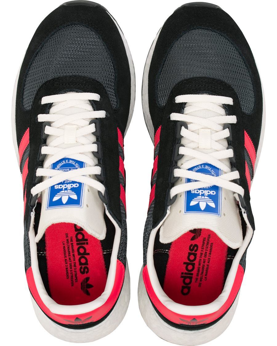 Heren | adidas Originals Marathon Tech Sneaker Core Black/Red | adidas Originals | Marathon Tech Sneaker Core Black/Red