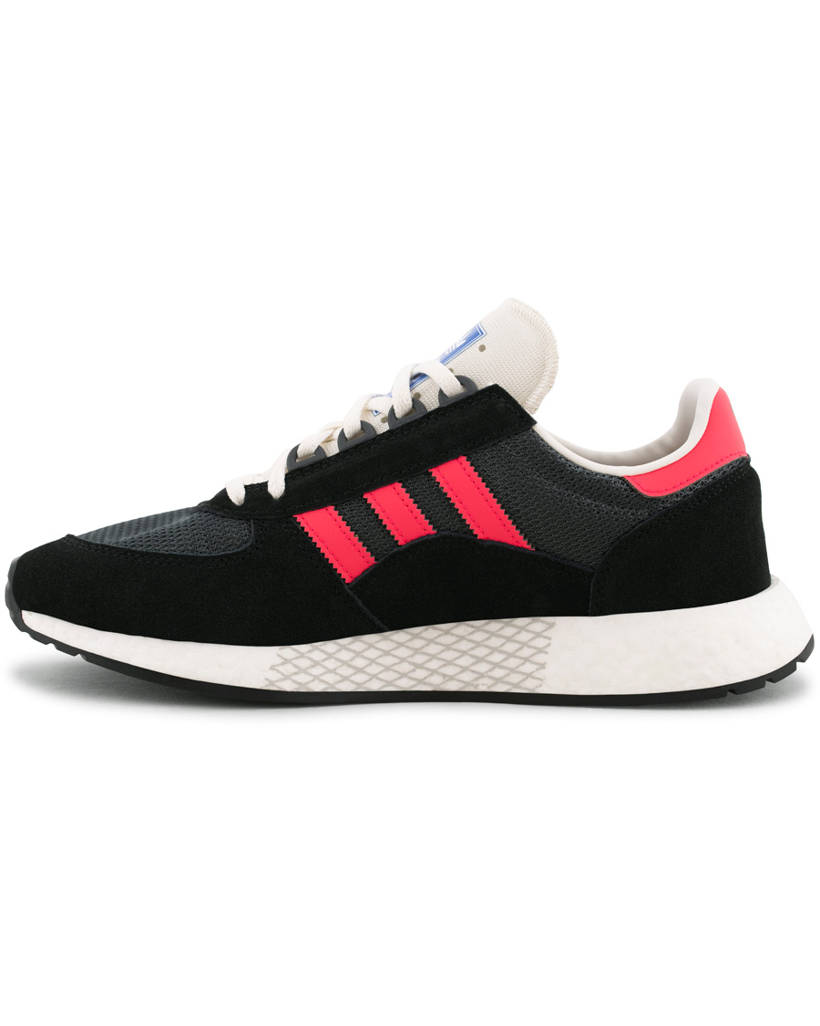 Heren | adidas Originals Marathon Tech Sneaker Core Black/Red | adidas Originals | Marathon Tech Sneaker Core Black/Red