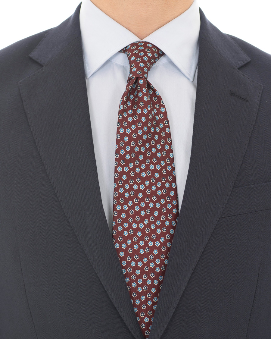 Homme | E. Marinella 3-Fold Micro Flower 8 cm Silk Tie Burgundy | E. Marinella | 3-Fold Micro Flower 8 cm Silk Tie Burgundy