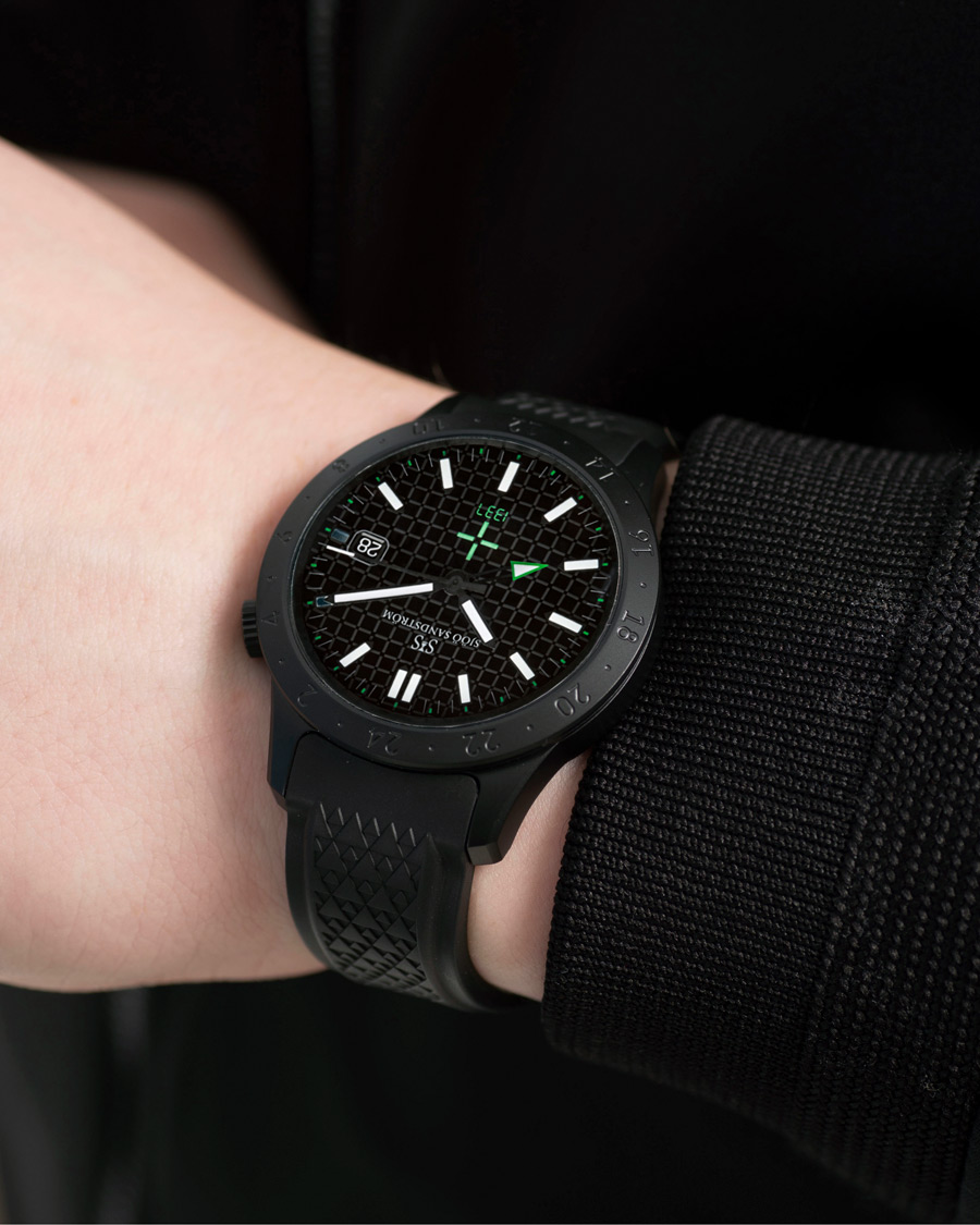 Homme | Sjöö Sandström Royal Steel Worldtimer LEET Black with Rubber 41mm | Sjöö Sandström | Royal Steel Worldtimer LEET Black with Rubber 41mm