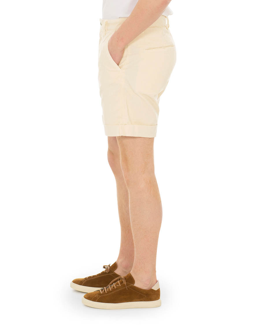 Heren | Korte broek | Nudie Jeans | Luke Baby Cord Shorts Dusty White