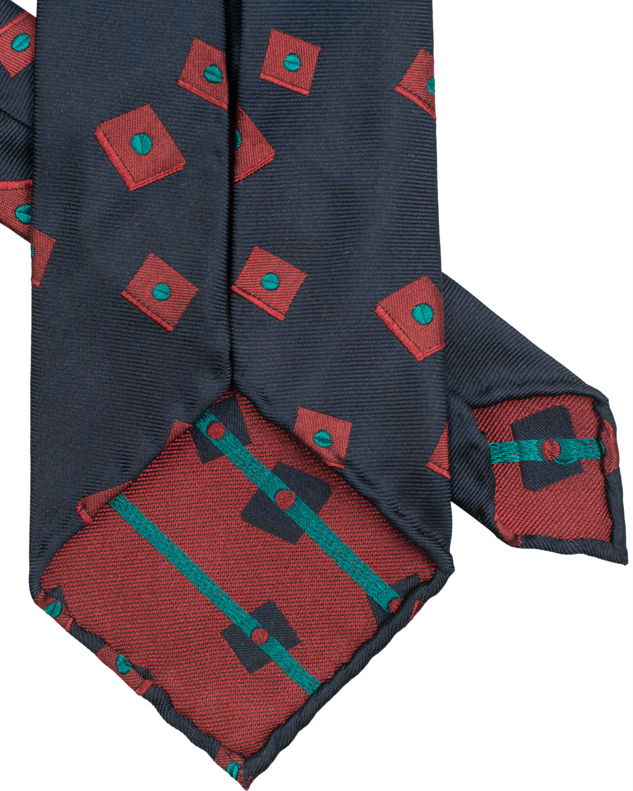 Homme | Berg&Berg Handrolled Seven Fold Jacquard Silk 8 cm Tie Navy/Red | Berg&Berg | Handrolled Seven Fold Jacquard Silk 8 cm Tie Navy/Red
