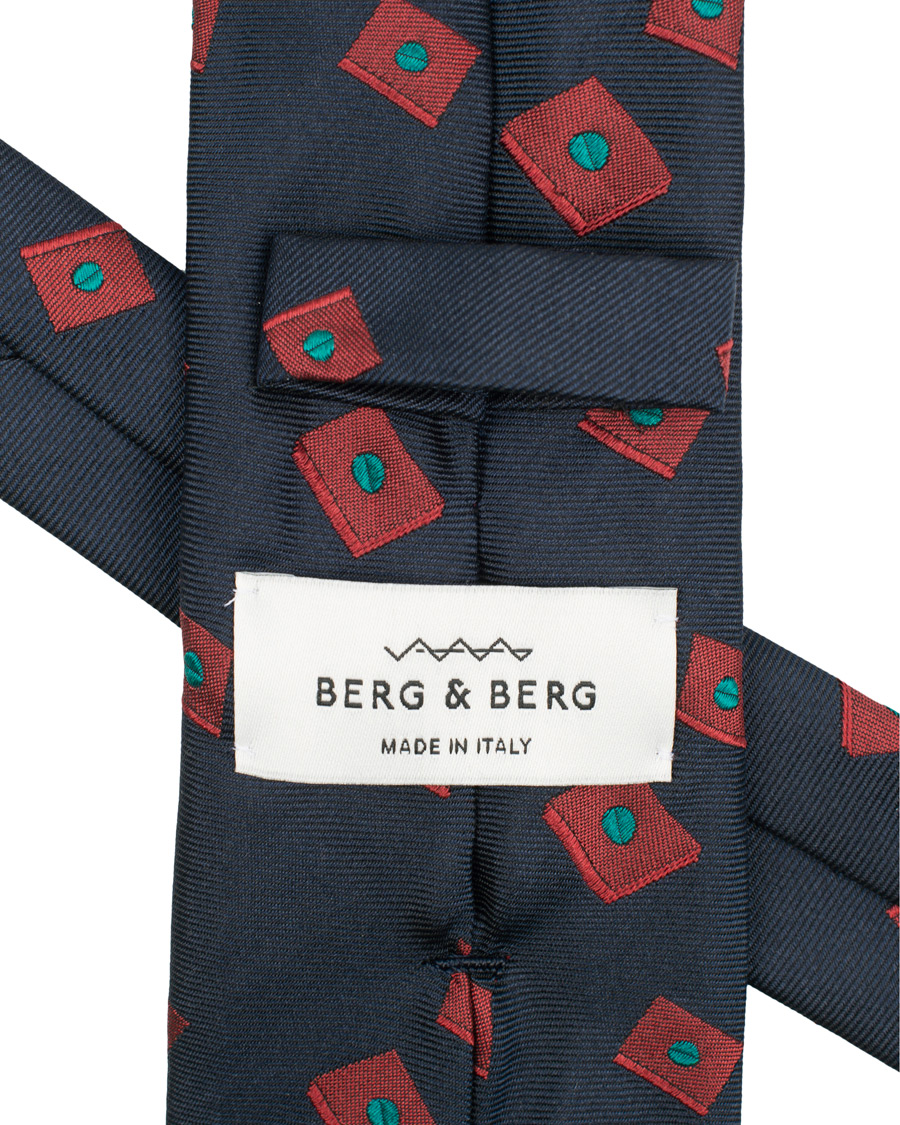 Homme | Berg&Berg Handrolled Seven Fold Jacquard Silk 8 cm Tie Navy/Red | Berg&Berg | Handrolled Seven Fold Jacquard Silk 8 cm Tie Navy/Red