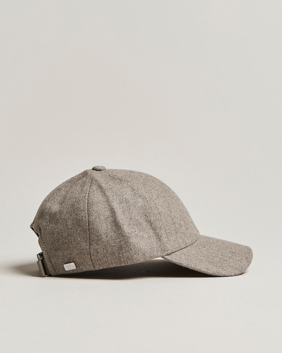 Homme | Varsity Headwear Flannel Baseball Cap Umber Beige | Varsity Headwear | Flannel Baseball Cap Umber Beige