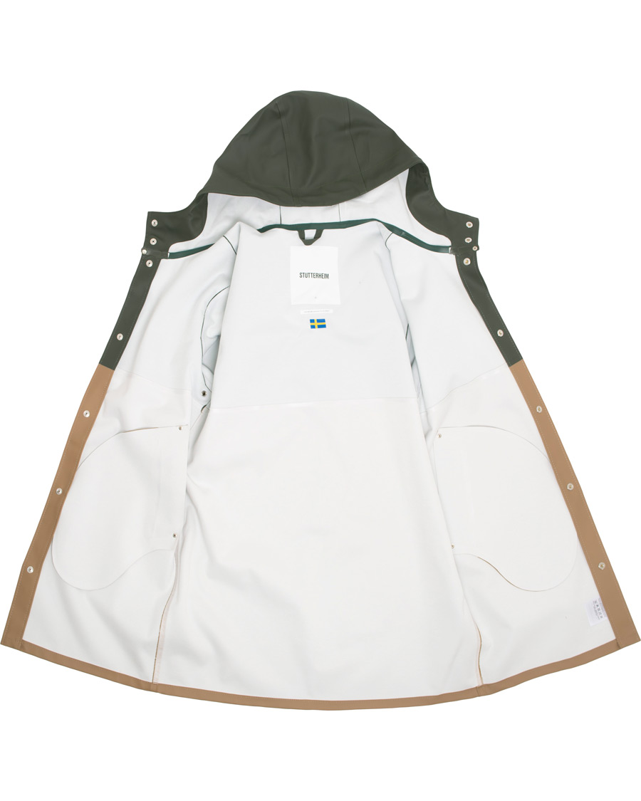 Heren | Jassen | Stutterheim | Stockholm Blocked Raincoat Green/Brown