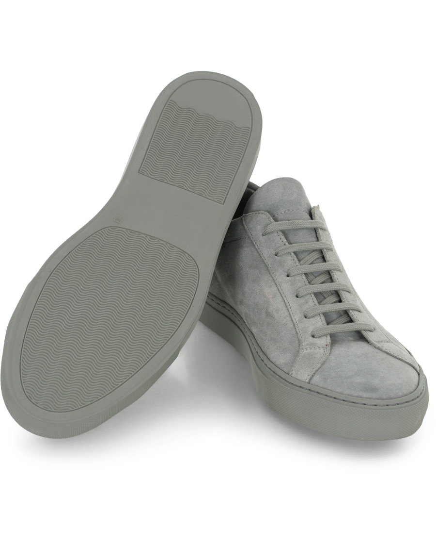 Heren | Common Projects Original Achilles Suede Sneaker Grey | Common Projects | Original Achilles Suede Sneaker Grey