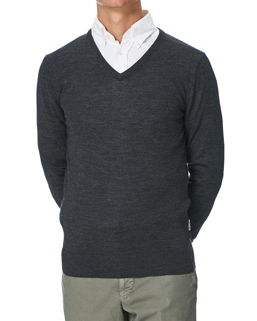 Homme | Pulls Et Tricots | Tiger of Sweden | Rael V-Neck Pullover Grey