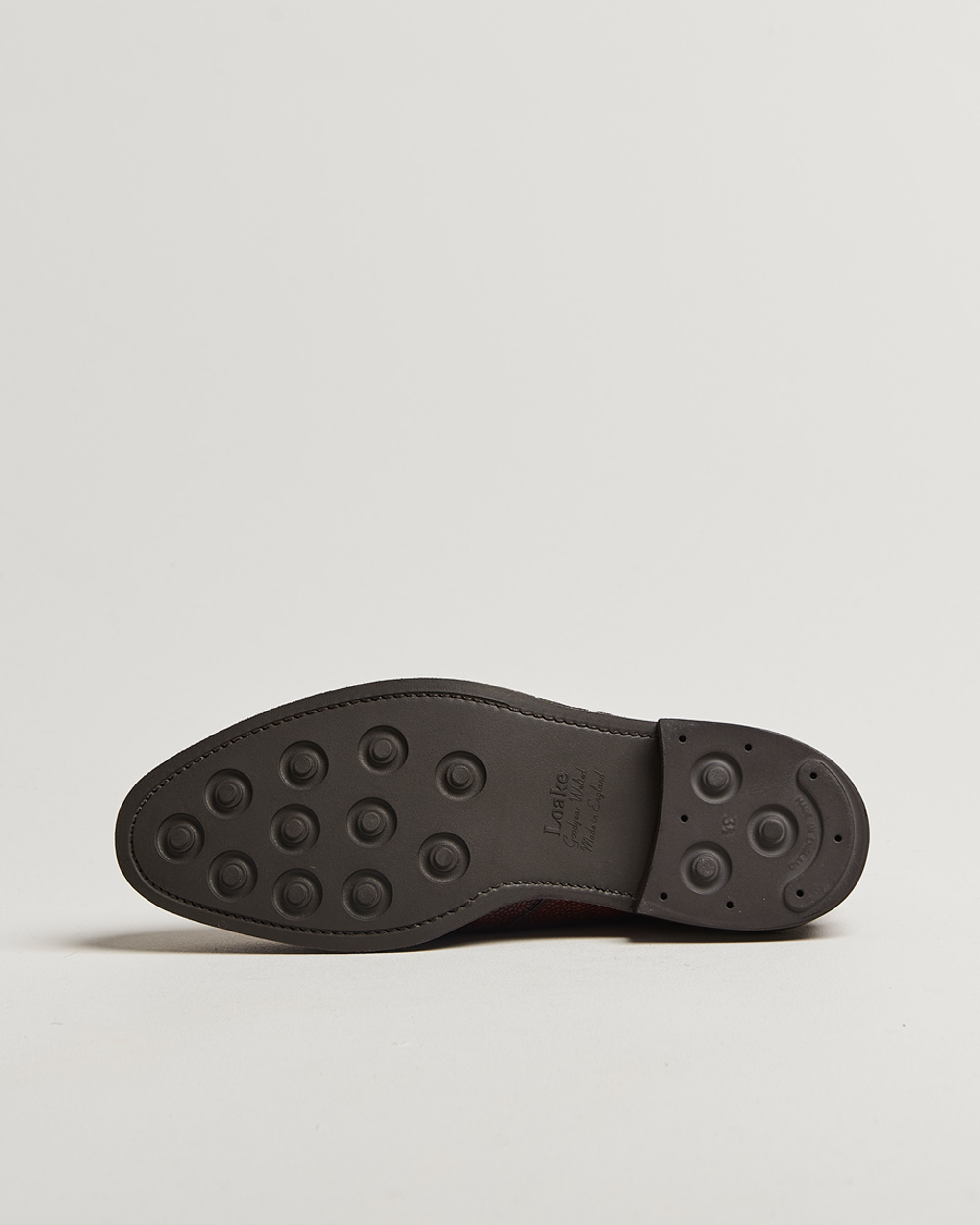 Homme | Loake 1880 Legacy Lytham Chukka Boot Oxblood Grain Calf | Loake 1880 Legacy | Lytham Chukka Boot Oxblood Grain Calf