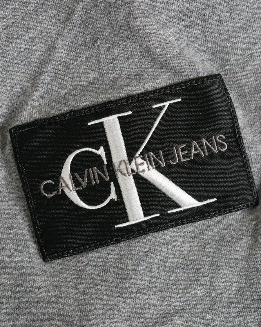 Homme | T-shirts | Calvin Klein Jeans | Monogram Sleeve Badge Tee Mid Grey Heather
