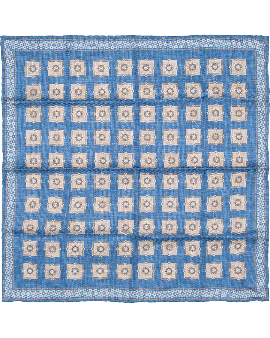 Homme | Brunello Cucinelli Medallion Print Pocket Square Blue/Brown | Brunello Cucinelli | Medallion Print Pocket Square Blue/Brown
