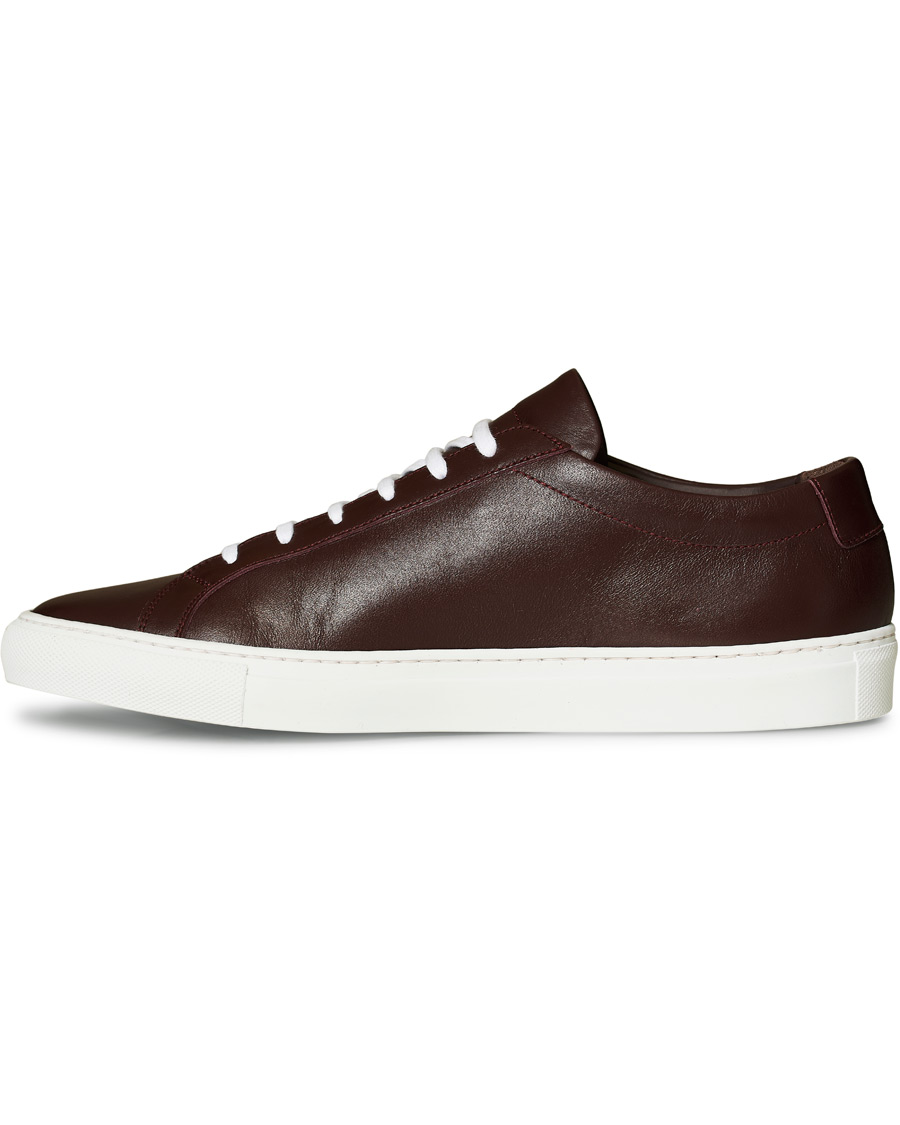 Homme | Common Projects Original Achilles Sneakers Bordeaux Calf | Common Projects | Original Achilles Sneakers Bordeaux Calf