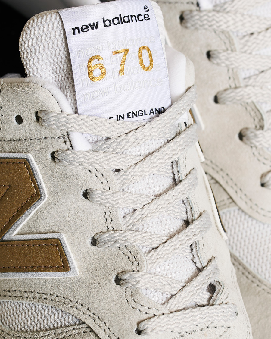 Homme | New Balance Made in England 670 Sneaker White/Gold | New Balance | Made in England 670 Sneaker White/Gold