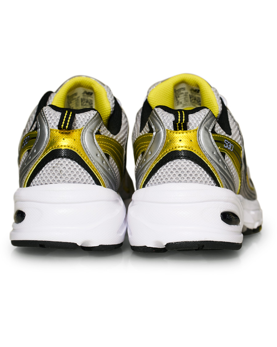 Homme | New Balance MR530 Sneaker White/Yellow | New Balance | MR530 Sneaker White/Yellow