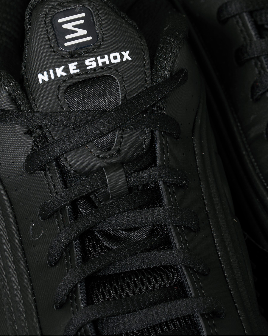 Homme | Nike Shox R4 Sneaker Black | Nike | Shox R4 Sneaker Black