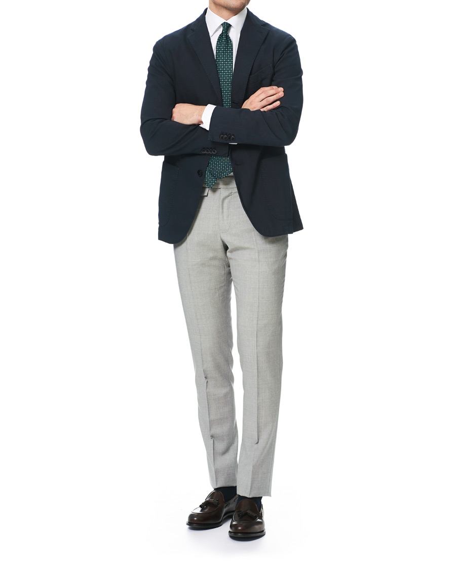 Homme | Pantalons | Incotex | Slim Fit Pleated Super 100's Wool Trousers Light Grey