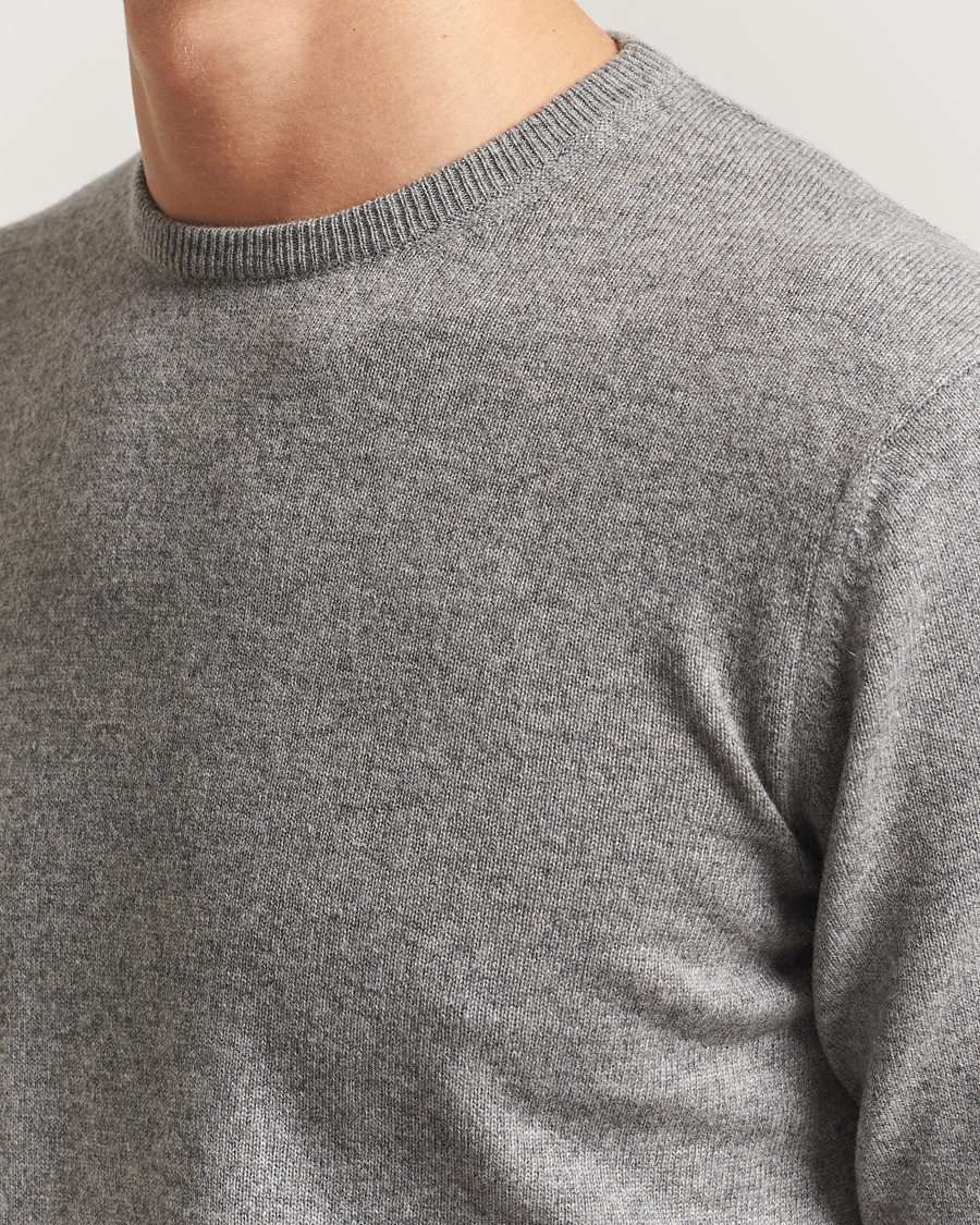 Heren | Truien | Piacenza Cashmere | Cashmere Crew Neck Sweater Light Grey