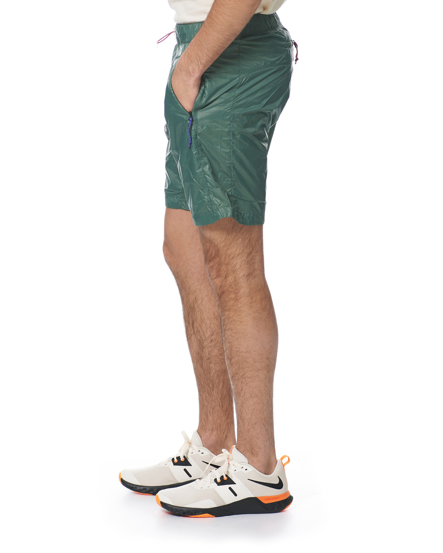 Heren | Korte broek | Peak Performance | Ben Gorham Windbreaker Shorts Green