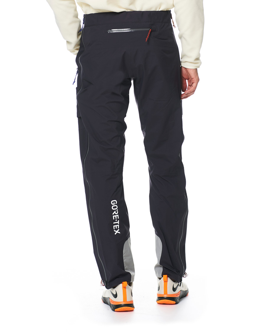 Heren | Broeken | Peak Performance | Ben Gorham Gore Tex Trousers Dark Grey