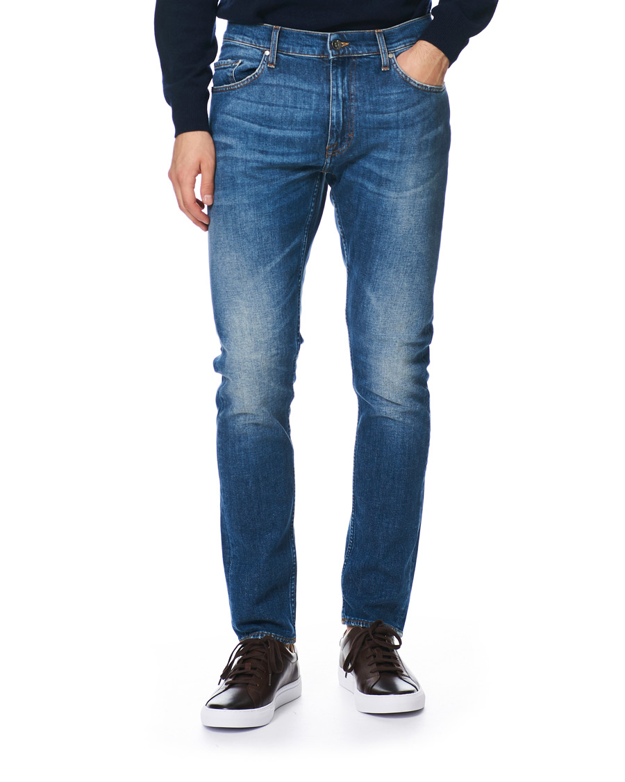 Homme | Jeans | Tiger of Sweden | Pistolero Stretch Organic Cotton Son Jeans Mid Blue