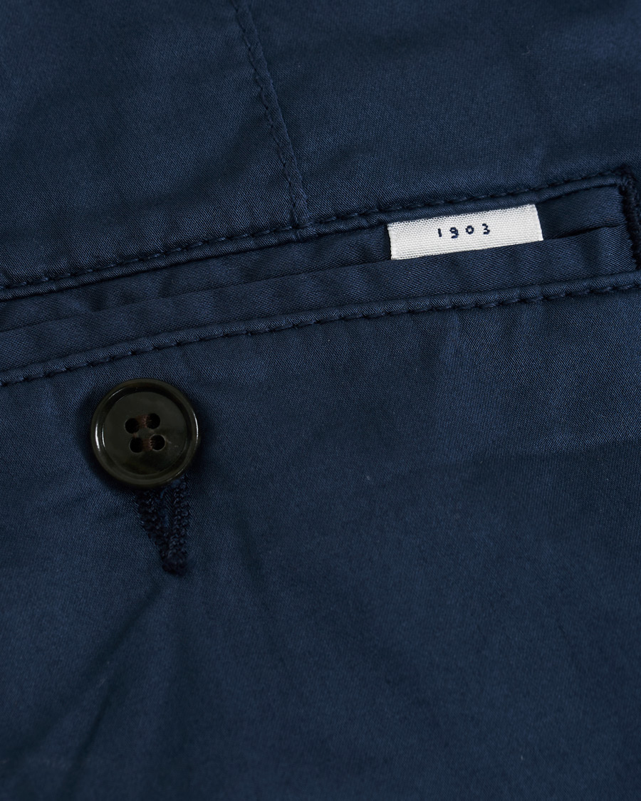 Homme | Pantalons | Tiger of Sweden | Truman Satin Chinos Navy