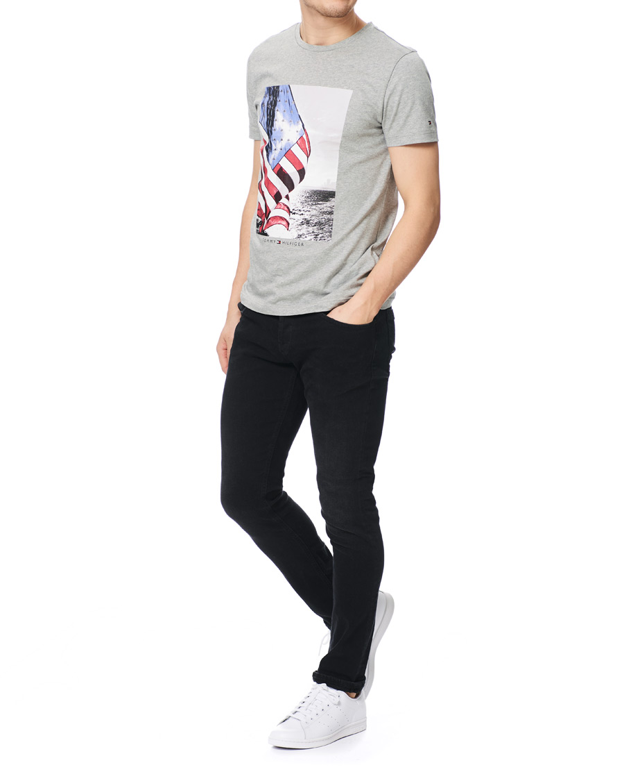 Heren | T-shirts | Tommy Hilfiger | Flag Photo Print Crew Neck Tee Medium Grey Heather XL